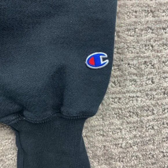 Champion Reverse Weave Crew Neck Sweater Men Medium M Black Pullover Sweatshirt - Picture 3 of 9